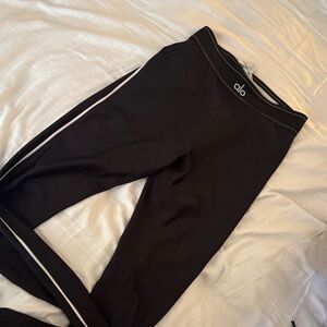 ALO Yoga Black and White Stripe Airlift Leggings